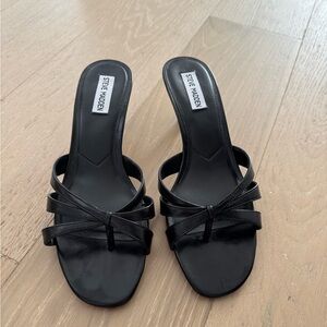 Steve Madden Cary Sandals 9 Black Kitten